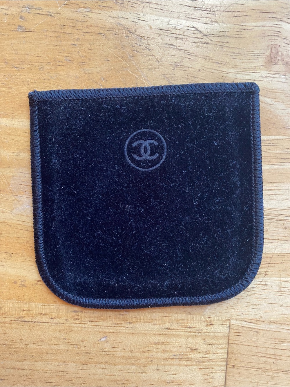 CHANEL Compact Powder Makeup Black Velvet Pouch 3.2x3”